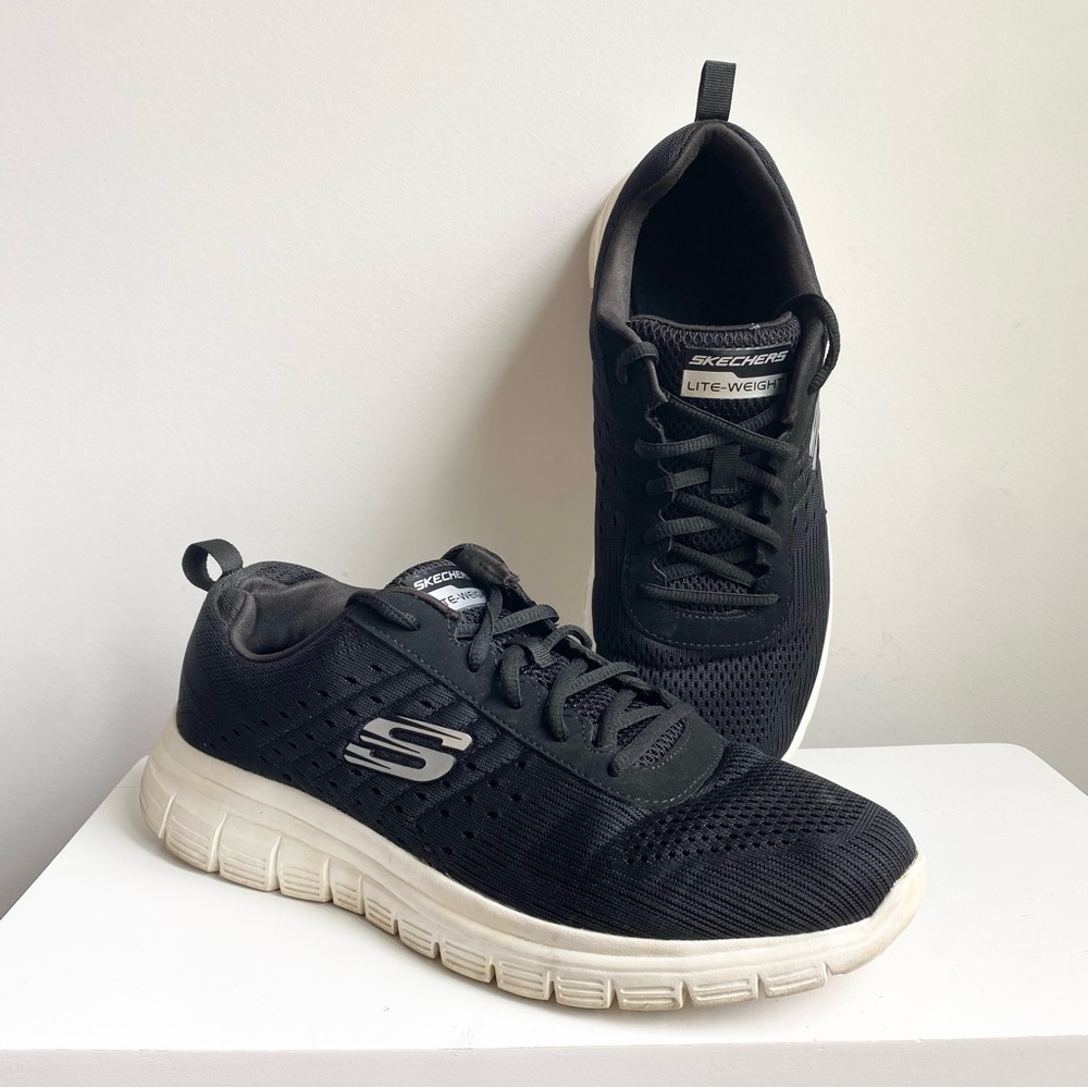 Skechers sneakers black size 10.5